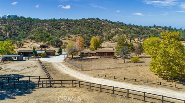 Detail Gallery Image 1 of 1 For 20725 Sasia Rd, Tehachapi,  CA 93561 - 3 Beds | 2 Baths