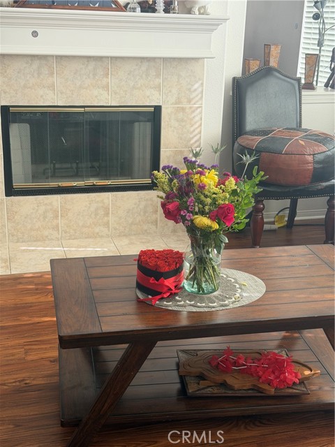 Detail Gallery Image 7 of 63 For 28512 Meadow Heights Ct, Canyon Country,  CA 91387 - 6 Beds | 3 Baths