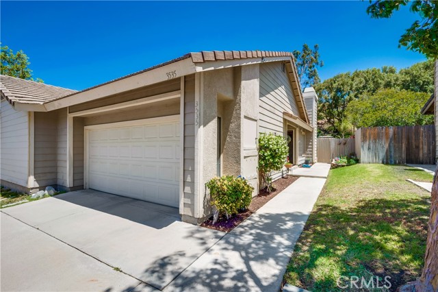 Detail Gallery Image 1 of 39 For 3535 Sweetwater Circle, Corona,  CA 92882 - 3 Beds | 2 Baths
