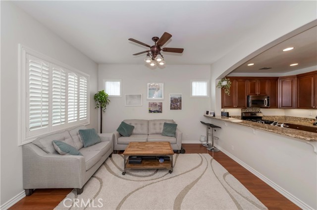 Detail Gallery Image 6 of 41 For 10896 Walnut St, Los Alamitos,  CA 90720 - 3 Beds | 2/1 Baths