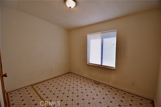 Detail Gallery Image 19 of 41 For 12831 Carp St., Montague,  CA 96064 - 2 Beds | 1 Baths
