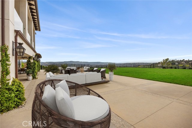 Detail Gallery Image 31 of 41 For 22483 Mission Hills Ln, Yorba Linda,  CA 92887 - 5 Beds | 5/1 Baths