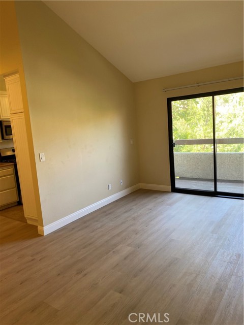 27979 Sarabande Lane, Canyon Country CA: https://media.crmls.org/medias/4b763721-20af-4e2c-b3be-d1bcd29059fa.jpg