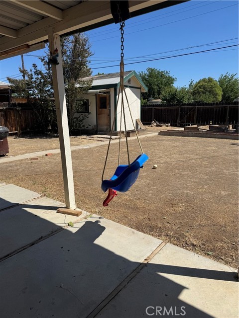 Detail Gallery Image 21 of 22 For 445 W Yale Ave, Coalinga,  CA 93210 - 2 Beds | 1 Baths