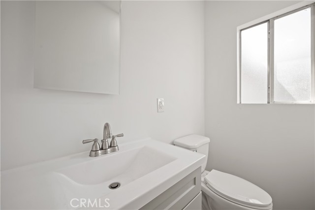 Detail Gallery Image 55 of 73 For 7445 Balcom Ave, Reseda,  CA 91335 - 4 Beds | 2 Baths