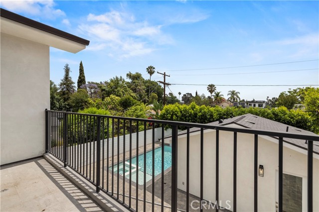 Detail Gallery Image 68 of 75 For 4532 Katherine, Sherman Oaks,  CA 91423 - 6 Beds | 6/1 Baths