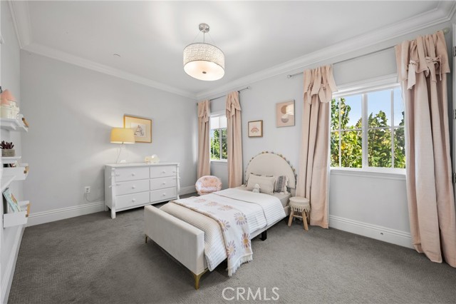 Image 30 of 47 For 6247 Ivar  