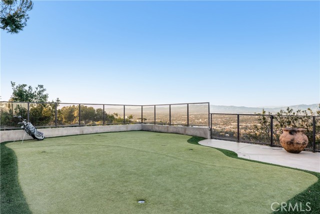 Detail Gallery Image 23 of 61 For 13320 Mulholland Dr, Beverly Hills,  CA 90210 - 5 Beds | 7 Baths