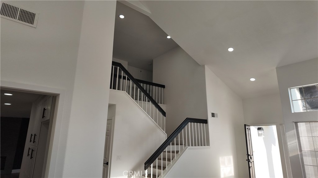 MLS #OC26105534 image #4