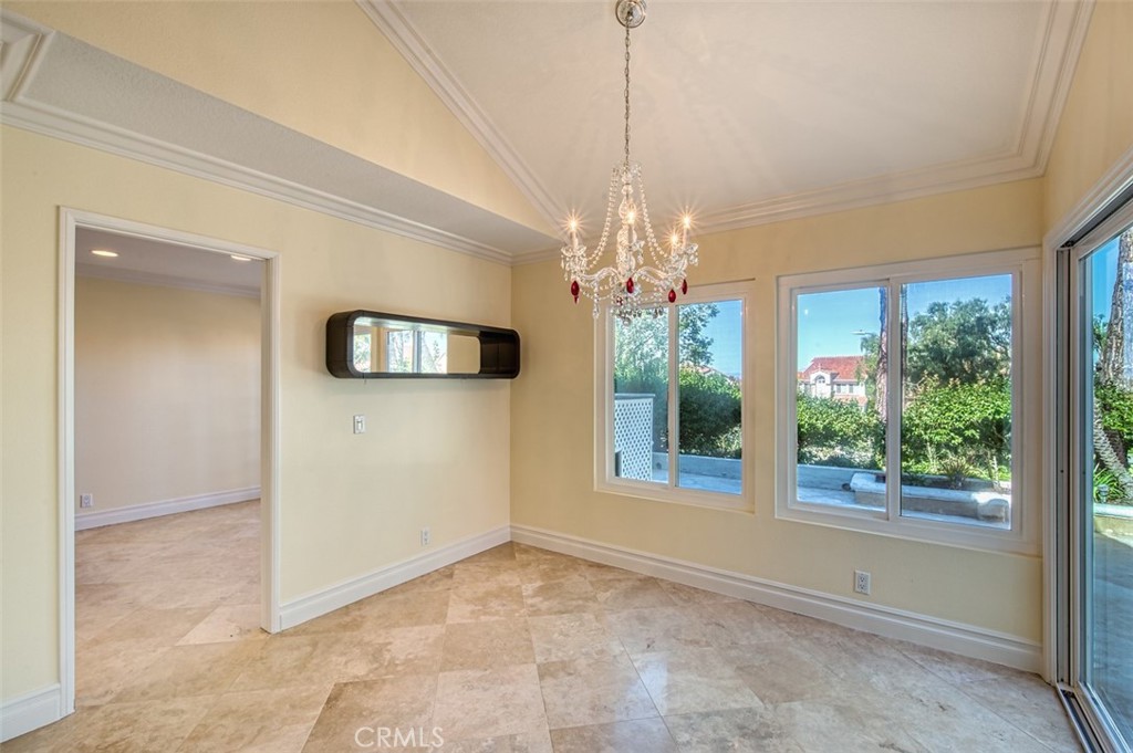 MLS #OC25241861 image #8