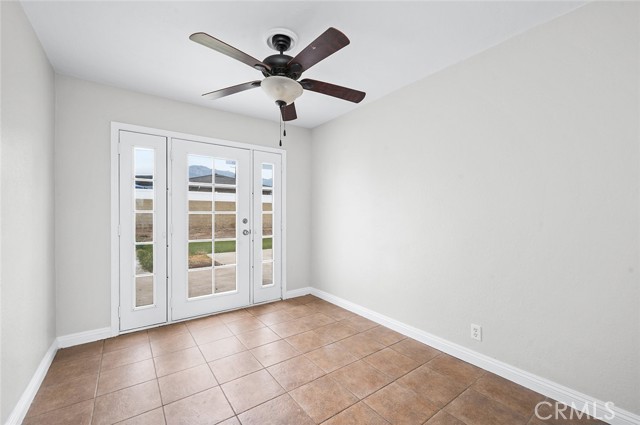 1302 N San Antonio Avenue, Upland CA: https://media.crmls.org/medias/4b78fe44-f57a-437c-9710-33a7fbf07483.jpg