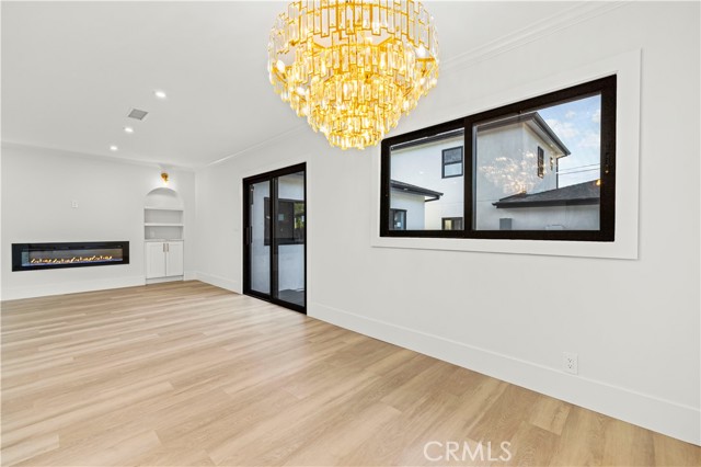 Detail Gallery Image 21 of 40 For 16243 Chatsworth St, Granada Hills,  CA 91344 - 3 Beds | 2 Baths
