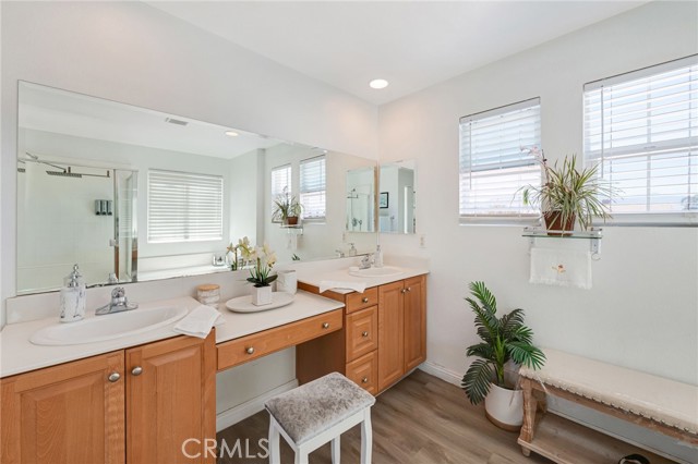 Detail Gallery Image 30 of 34 For 977 Saltbush, Hemet,  CA 92545 - 5 Beds | 2/1 Baths