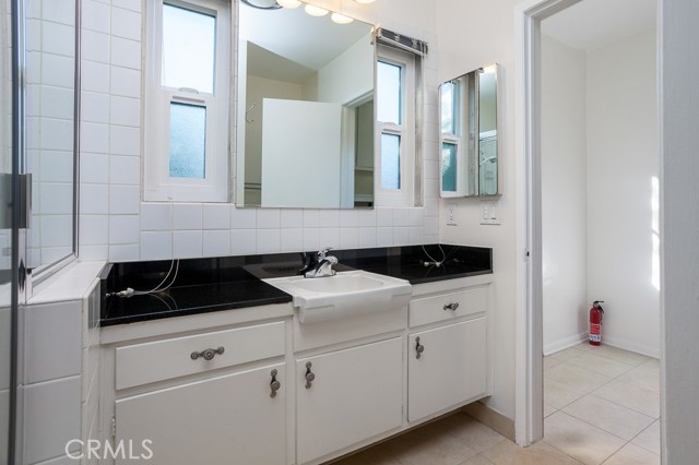 Detail Gallery Image 17 of 25 For 16701 Romar St, North Hills,  CA 91343 - 3 Beds | 2 Baths