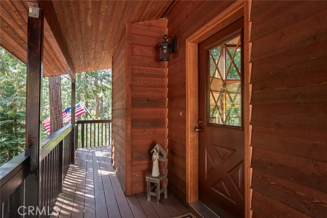 7134 Snyder Ridge Road, Mariposa CA: https://media.crmls.org/medias/4b7ddf77-414e-45d4-8c08-72570621c3c7.jpg