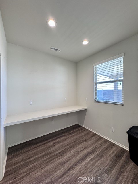 Detail Gallery Image 21 of 57 For 1065 Regala St, Perris,  CA 92571 - 5 Beds | 4 Baths