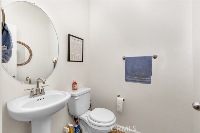 Detail Gallery Image 9 of 40 For 4209 Candle Ct, Merced,  CA 95348 - 5 Beds | 2/1 Baths