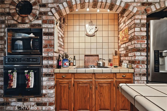 Detail Gallery Image 8 of 30 For 3663 Crestwood Dr, Kelseyville,  CA 95451 - 2 Beds | 2/1 Baths