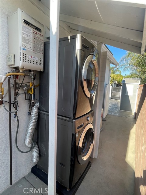 Detail Gallery Image 25 of 25 For 7409 Irvine Dr, North Hollywood,  CA 91605 - 4 Beds | 2/1 Baths