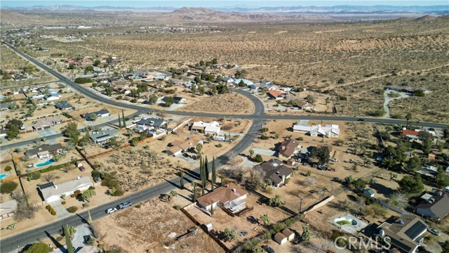 Detail Gallery Image 33 of 34 For 58387 Carlyle Dr, Yucca Valley,  CA 92284 - 3 Beds | 2/1 Baths