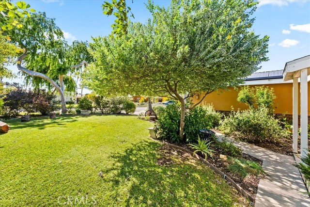 Detail Gallery Image 3 of 29 For 2009 W Oak, Fullerton,  CA 92833 - 3 Beds | 2 Baths