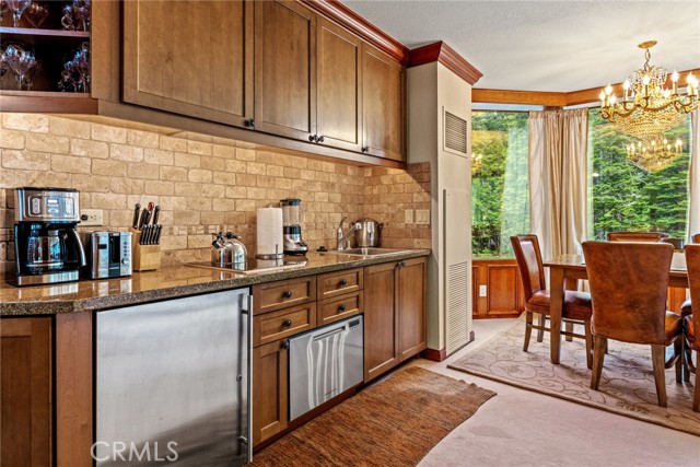 Image 31 of 48 For 400 Resort Road 701-703