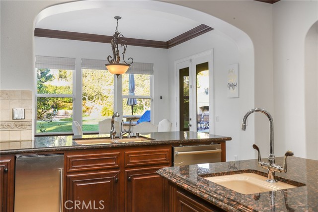 Detail Gallery Image 15 of 75 For 5617 Terra Bella Ln, Camarillo,  CA 93012 - 5 Beds | 5/1 Baths