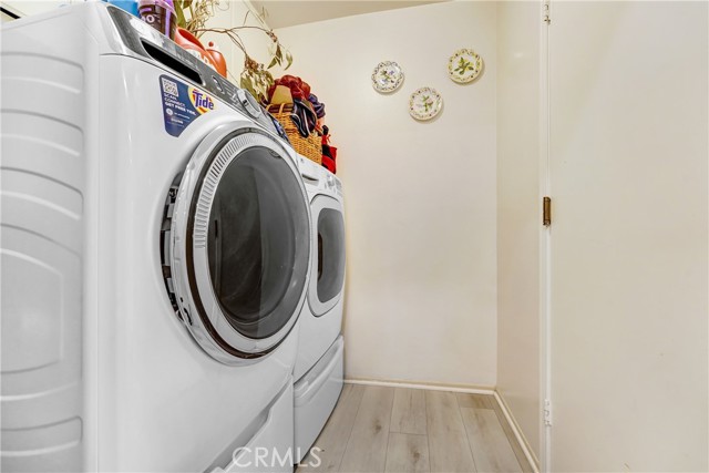 3866 Hunter Crest Court, Moorpark CA: https://media.crmls.org/medias/4b817e37-beb1-4dab-b09e-9fcc8affa831.jpg