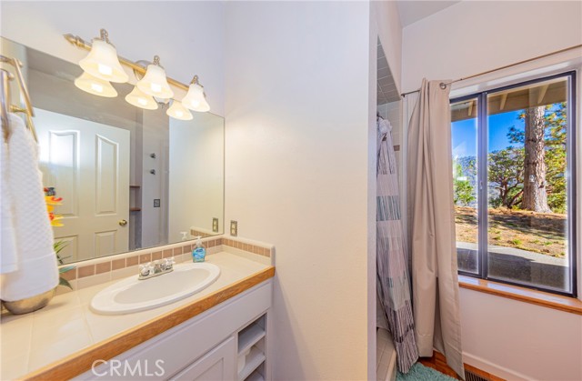 Detail Gallery Image 17 of 69 For 33177 Cascadel Heights Dr, North Fork,  CA 93643 - 3 Beds | 3 Baths