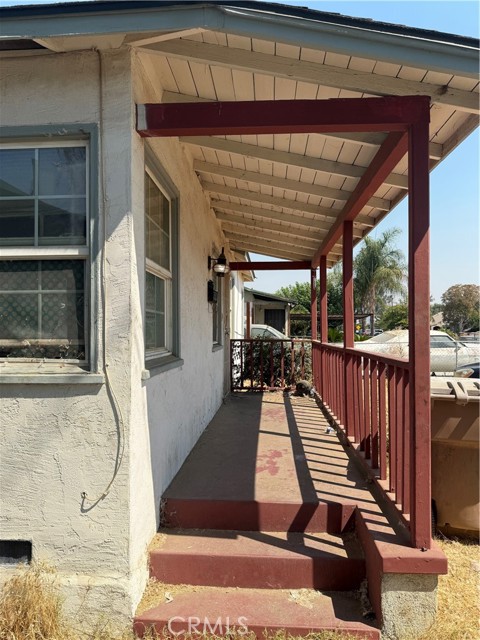 1501 El Toro Drive, Bakersfield CA: https://media.crmls.org/medias/4b83eb18-8705-4703-9de7-2ca3bef26b0d.jpg