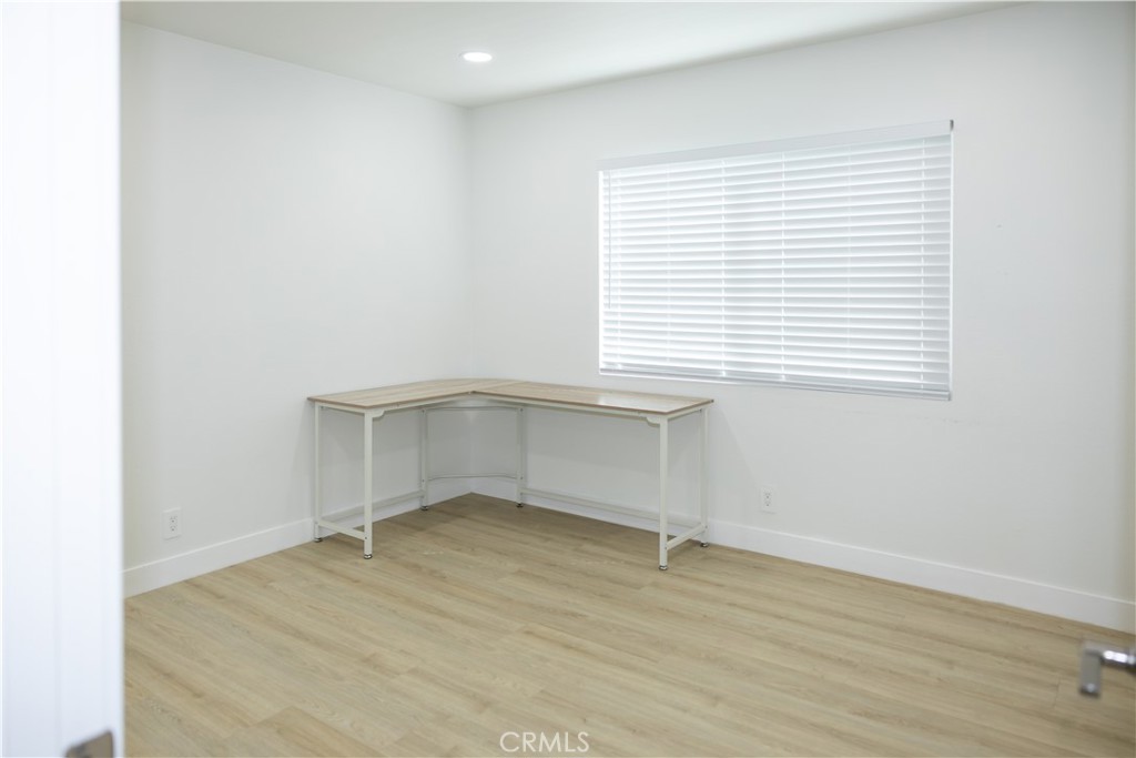 MLS #IV25233144 image #17