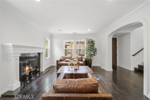 Detail Gallery Image 4 of 36 For 28 Townsend, Irvine,  CA 92620 - 5 Beds | 5/1 Baths