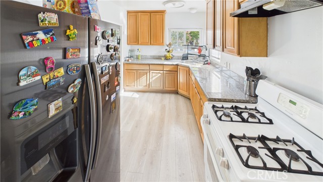 Detail Gallery Image 6 of 39 For 636 Olive St, San Bernardino,  CA 92410 - 2 Beds | 1 Baths