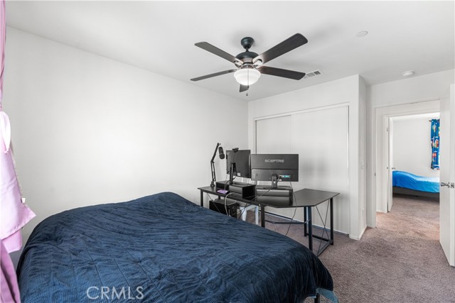 2436 Lugar Bonito Court, Rosamond CA: https://media.crmls.org/medias/4b869117-5f1f-4db9-87dd-97b93d3ed3d9.jpg