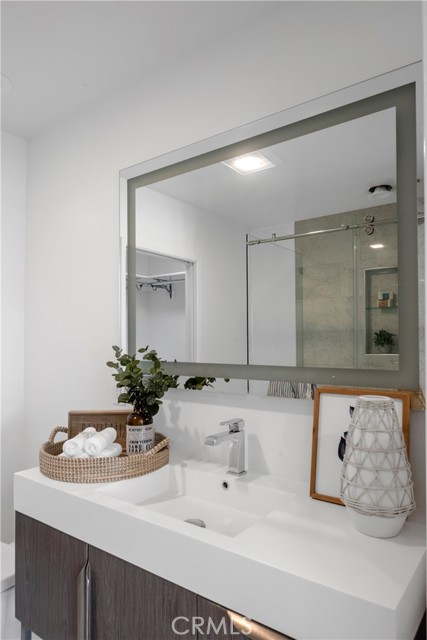 3600 Pine Avenue, Manhattan Beach, California 90266, 4 Bedrooms Bedrooms, ,2 BathroomsBathrooms,Residential,Sold,Pine,SB21200054