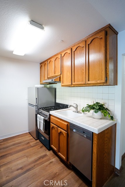 17200 Newhope Street, Fountain Valley CA: https://media.crmls.org/medias/4b87e685-f72d-40ff-8d6b-c183e995c434.jpg