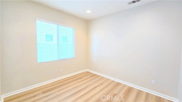 Image 16 of 30 For 7327 Cobble Creek Drive