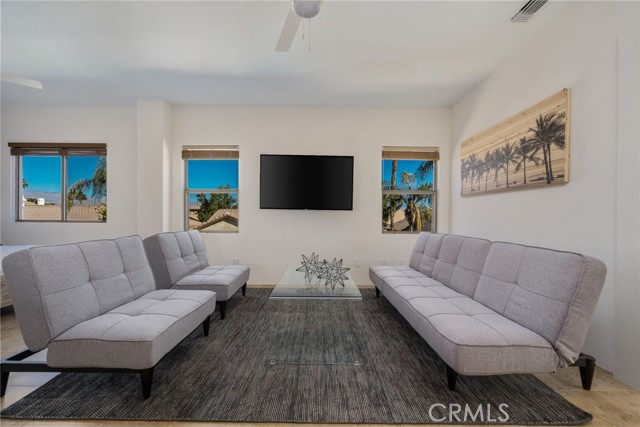 48674 Acropolis Street, Indio CA: https://media.crmls.org/medias/4b883e20-2c7d-428d-a340-a9e8a621e005.jpg