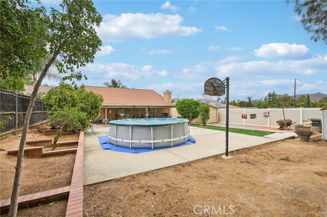 Detail Gallery Image 27 of 34 For 10742 Jeri, Riverside,  CA 92505 - 4 Beds | 2 Baths