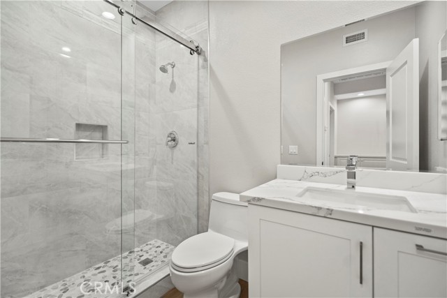 Detail Gallery Image 47 of 58 For 32 New Dawn, Irvine,  CA 92620 - 5 Beds | 4/1 Baths