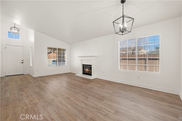 Detail Gallery Image 8 of 49 For 37744 Harvey St, Palmdale,  CA 93550 - 3 Beds | 2 Baths