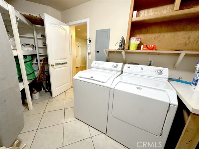 Detail Gallery Image 31 of 42 For 24998 Jewel, Crestline,  CA 92325 - 4 Beds | 3 Baths