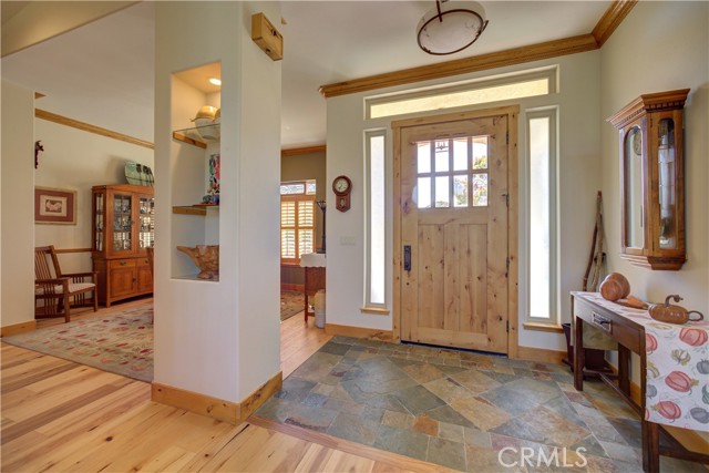 670 Highland Hills Road, Nipomo CA: https://media.crmls.org/medias/4b8a0390-bcc2-418a-96f6-536d91052b08.jpg