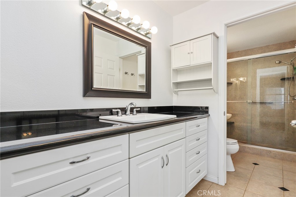 4b8b6024 E0f6 44a8 853e 82e80d9870b4