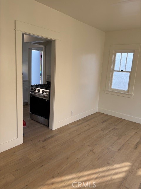 1307 17th Street, Santa Monica CA: https://media.crmls.org/medias/4b8bac3a-00c9-432b-b3a5-d3347a5f9dee.jpg