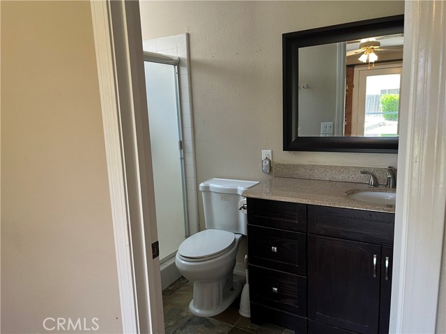 Detail Gallery Image 19 of 33 For 23102 Canyon Lake Dr, Canyon Lake,  CA 92587 - 3 Beds | 2 Baths