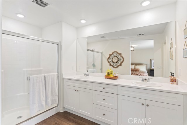 24125 Tuscany Avenue, Murrieta CA: https://media.crmls.org/medias/4b8c51ba-bc9a-47b5-8539-7d012d7762b9.jpg