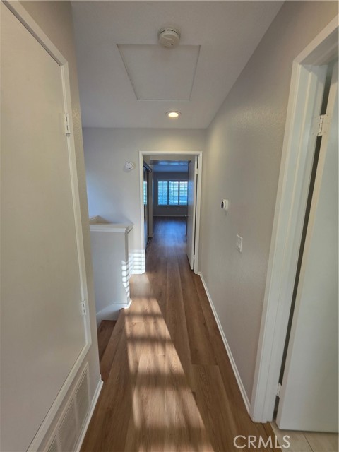 Detail Gallery Image 16 of 34 For 2211 Carob, Tustin,  CA 92782 - 3 Beds | 2/1 Baths