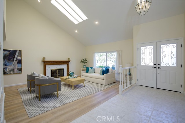 28361 Chat Drive, Laguna Niguel CA: https://media.crmls.org/medias/4b8c8464-3f56-4f65-b0f5-55ee12aeaabc.jpg