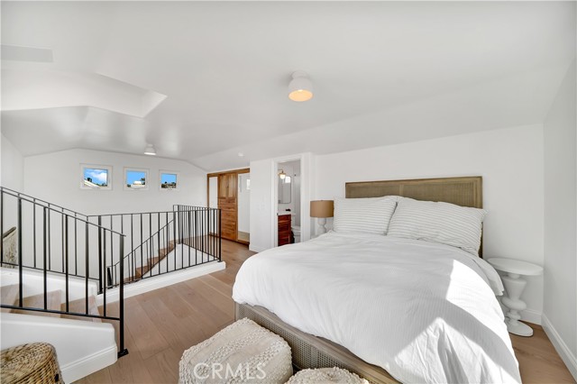 Detail Gallery Image 28 of 32 For 412 Acacia Ave, Corona Del Mar,  CA 92625 - 3 Beds | 3/1 Baths